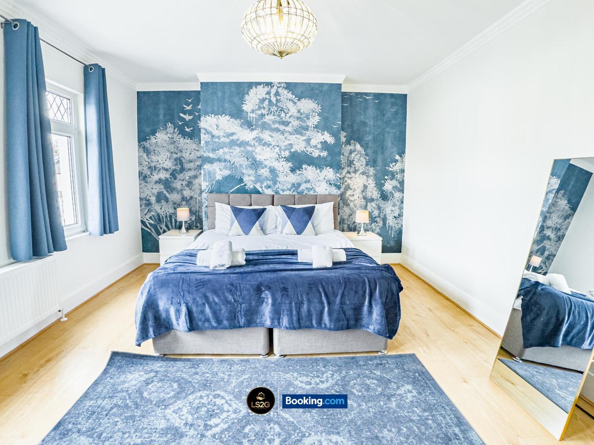 Stunning House By Ls2G Short Lets & Serviced Accommodation Greater London With Free Wifi Buitenkant foto